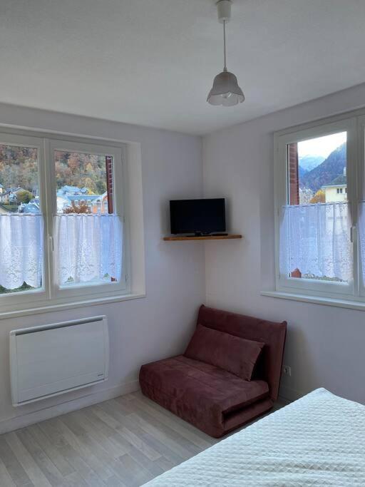 Appartement Au Centre Ville. Cauterets Luaran gambar
